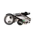 ⁦כסא גלגלים חשמלי מתקפל עם גב ורגלית מתכוננים, 2 סוללות ליתיום 6AH מאושרי טיסה ועד 180 ק"ג נשיאה | דגם D26 של המותג JBH⁩ – תמונה ⁦5⁩